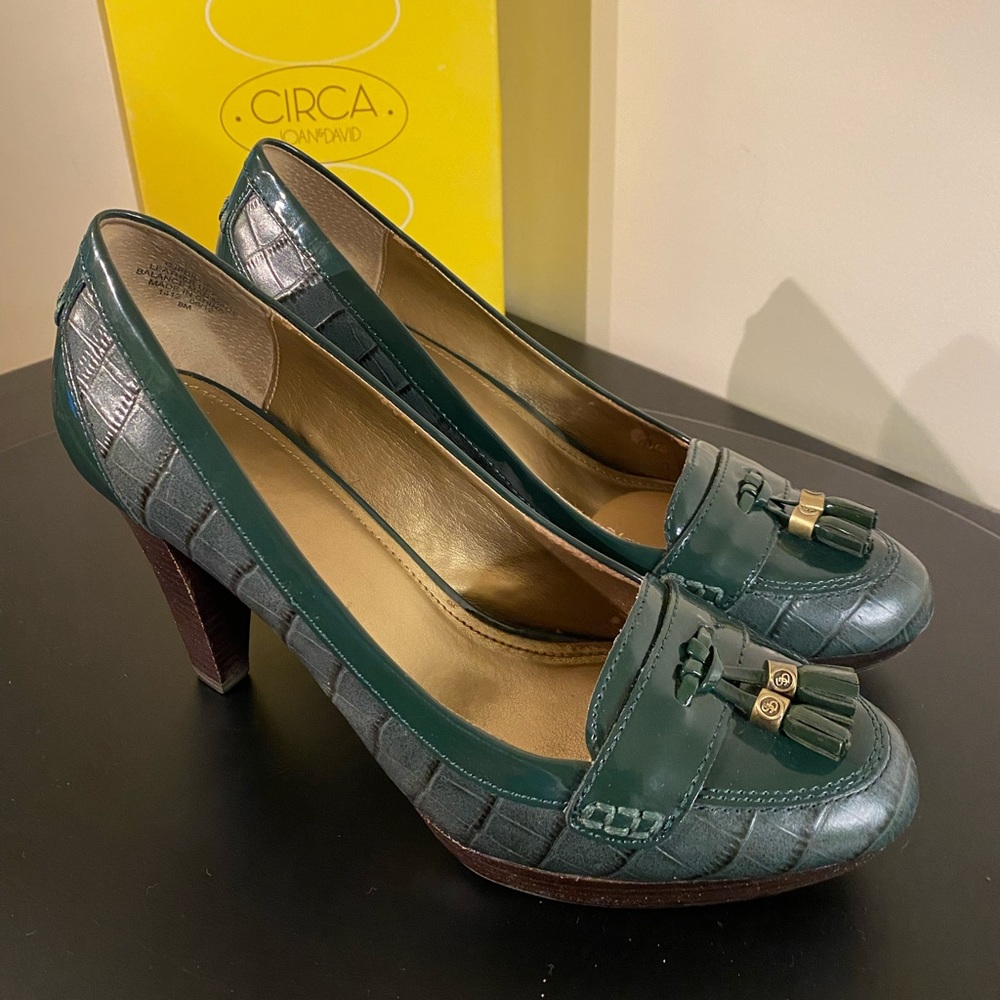 Circa Joan & David Green Phillipo Pumps